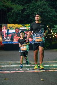 BIB: 
                            <button type="button" onclick="openModal(25081342)" class="btn btn-primary btn-sm float-right btn-popup" data-toggle="modal" data-target=".modal-high-quality">
                        <i class="fas fa-shopping-cart"></i> Add to Cart
                    </button>
                                            <button type="button" onclick="isThisMe(25081342, true)" class="btn btn-success btn-sm float-right btn-popup btn-isme hidden" data-toggle="tooltip" data-placement="bottom" title="นี่คือรูปของคุณใช่ไหม คลิกที่นี่เพื่อเอาเข้าอัลบั้ม">
                        <i class="fas fa-plus"></i> Add to album
                    </button>
                    <button type="button" onclick="isThisMe(25081342, false)" class="btn btn-warning btn-sm float-right btn-popup btn-isnotme hidden">
                        <i class="fas fa-ban"></i> Remove from album
                    </button>