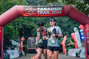 BIB: 
                            <button type="button" onclick="openModal(25077573)" class="btn btn-primary btn-sm float-right btn-popup" data-toggle="modal" data-target=".modal-high-quality">
                        <i class="fas fa-shopping-cart"></i> Add to Cart
                    </button>
                                            <button type="button" onclick="isThisMe(25077573, true)" class="btn btn-success btn-sm float-right btn-popup btn-isme hidden" data-toggle="tooltip" data-placement="bottom" title="นี่คือรูปของคุณใช่ไหม คลิกที่นี่เพื่อเอาเข้าอัลบั้ม">
                        <i class="fas fa-plus"></i> Add to album
                    </button>
                    <button type="button" onclick="isThisMe(25077573, false)" class="btn btn-warning btn-sm float-right btn-popup btn-isnotme hidden">
                        <i class="fas fa-ban"></i> Remove from album
                    </button>