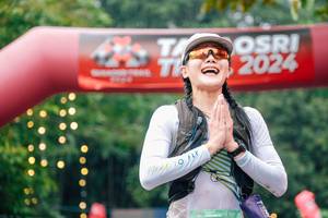 BIB: 
                            <button type="button" onclick="openModal(25079772)" class="btn btn-primary btn-sm float-right btn-popup" data-toggle="modal" data-target=".modal-high-quality">
                        <i class="fas fa-shopping-cart"></i> Add to Cart
                    </button>
                                            <button type="button" onclick="isThisMe(25079772, true)" class="btn btn-success btn-sm float-right btn-popup btn-isme hidden" data-toggle="tooltip" data-placement="bottom" title="นี่คือรูปของคุณใช่ไหม คลิกที่นี่เพื่อเอาเข้าอัลบั้ม">
                        <i class="fas fa-plus"></i> Add to album
                    </button>
                    <button type="button" onclick="isThisMe(25079772, false)" class="btn btn-warning btn-sm float-right btn-popup btn-isnotme hidden">
                        <i class="fas fa-ban"></i> Remove from album
                    </button>