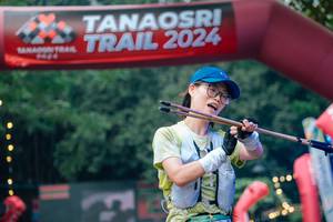 BIB: 
                            <button type="button" onclick="openModal(25078342)" class="btn btn-primary btn-sm float-right btn-popup" data-toggle="modal" data-target=".modal-high-quality">
                        <i class="fas fa-shopping-cart"></i> Add to Cart
                    </button>
                                            <button type="button" onclick="isThisMe(25078342, true)" class="btn btn-success btn-sm float-right btn-popup btn-isme hidden" data-toggle="tooltip" data-placement="bottom" title="นี่คือรูปของคุณใช่ไหม คลิกที่นี่เพื่อเอาเข้าอัลบั้ม">
                        <i class="fas fa-plus"></i> Add to album
                    </button>
                    <button type="button" onclick="isThisMe(25078342, false)" class="btn btn-warning btn-sm float-right btn-popup btn-isnotme hidden">
                        <i class="fas fa-ban"></i> Remove from album
                    </button>