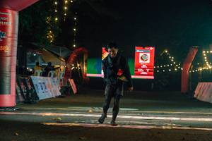 BIB: 
                            <button type="button" onclick="openModal(25073360)" class="btn btn-primary btn-sm float-right btn-popup" data-toggle="modal" data-target=".modal-high-quality">
                        <i class="fas fa-shopping-cart"></i> Add to Cart
                    </button>
                                            <button type="button" onclick="isThisMe(25073360, true)" class="btn btn-success btn-sm float-right btn-popup btn-isme hidden" data-toggle="tooltip" data-placement="bottom" title="นี่คือรูปของคุณใช่ไหม คลิกที่นี่เพื่อเอาเข้าอัลบั้ม">
                        <i class="fas fa-plus"></i> Add to album
                    </button>
                    <button type="button" onclick="isThisMe(25073360, false)" class="btn btn-warning btn-sm float-right btn-popup btn-isnotme hidden">
                        <i class="fas fa-ban"></i> Remove from album
                    </button>