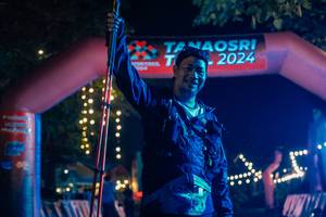 BIB: 
                            <button type="button" onclick="openModal(25073946)" class="btn btn-primary btn-sm float-right btn-popup" data-toggle="modal" data-target=".modal-high-quality">
                        <i class="fas fa-shopping-cart"></i> Add to Cart
                    </button>
                                            <button type="button" onclick="isThisMe(25073946, true)" class="btn btn-success btn-sm float-right btn-popup btn-isme hidden" data-toggle="tooltip" data-placement="bottom" title="นี่คือรูปของคุณใช่ไหม คลิกที่นี่เพื่อเอาเข้าอัลบั้ม">
                        <i class="fas fa-plus"></i> Add to album
                    </button>
                    <button type="button" onclick="isThisMe(25073946, false)" class="btn btn-warning btn-sm float-right btn-popup btn-isnotme hidden">
                        <i class="fas fa-ban"></i> Remove from album
                    </button>