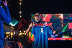 BIB: 
                            <button type="button" onclick="openModal(25073976)" class="btn btn-primary btn-sm float-right btn-popup" data-toggle="modal" data-target=".modal-high-quality">
                        <i class="fas fa-shopping-cart"></i> Add to Cart
                    </button>
                                            <button type="button" onclick="isThisMe(25073976, true)" class="btn btn-success btn-sm float-right btn-popup btn-isme hidden" data-toggle="tooltip" data-placement="bottom" title="นี่คือรูปของคุณใช่ไหม คลิกที่นี่เพื่อเอาเข้าอัลบั้ม">
                        <i class="fas fa-plus"></i> Add to album
                    </button>
                    <button type="button" onclick="isThisMe(25073976, false)" class="btn btn-warning btn-sm float-right btn-popup btn-isnotme hidden">
                        <i class="fas fa-ban"></i> Remove from album
                    </button>