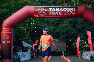 BIB: 
                            <button type="button" onclick="openModal(25076695)" class="btn btn-primary btn-sm float-right btn-popup" data-toggle="modal" data-target=".modal-high-quality">
                        <i class="fas fa-shopping-cart"></i> Add to Cart
                    </button>
                                            <button type="button" onclick="isThisMe(25076695, true)" class="btn btn-success btn-sm float-right btn-popup btn-isme hidden" data-toggle="tooltip" data-placement="bottom" title="นี่คือรูปของคุณใช่ไหม คลิกที่นี่เพื่อเอาเข้าอัลบั้ม">
                        <i class="fas fa-plus"></i> Add to album
                    </button>
                    <button type="button" onclick="isThisMe(25076695, false)" class="btn btn-warning btn-sm float-right btn-popup btn-isnotme hidden">
                        <i class="fas fa-ban"></i> Remove from album
                    </button>