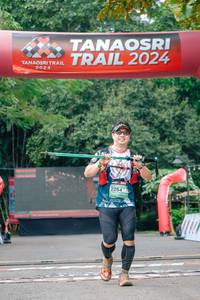 BIB: 
                            <button type="button" onclick="openModal(25087602)" class="btn btn-primary btn-sm float-right btn-popup" data-toggle="modal" data-target=".modal-high-quality">
                        <i class="fas fa-shopping-cart"></i> Add to Cart
                    </button>
                                            <button type="button" onclick="isThisMe(25087602, true)" class="btn btn-success btn-sm float-right btn-popup btn-isme hidden" data-toggle="tooltip" data-placement="bottom" title="นี่คือรูปของคุณใช่ไหม คลิกที่นี่เพื่อเอาเข้าอัลบั้ม">
                        <i class="fas fa-plus"></i> Add to album
                    </button>
                    <button type="button" onclick="isThisMe(25087602, false)" class="btn btn-warning btn-sm float-right btn-popup btn-isnotme hidden">
                        <i class="fas fa-ban"></i> Remove from album
                    </button>