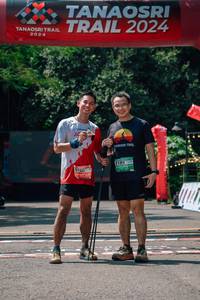 BIB: 
                            <button type="button" onclick="openModal(25085322)" class="btn btn-primary btn-sm float-right btn-popup" data-toggle="modal" data-target=".modal-high-quality">
                        <i class="fas fa-shopping-cart"></i> Add to Cart
                    </button>
                                            <button type="button" onclick="isThisMe(25085322, true)" class="btn btn-success btn-sm float-right btn-popup btn-isme hidden" data-toggle="tooltip" data-placement="bottom" title="นี่คือรูปของคุณใช่ไหม คลิกที่นี่เพื่อเอาเข้าอัลบั้ม">
                        <i class="fas fa-plus"></i> Add to album
                    </button>
                    <button type="button" onclick="isThisMe(25085322, false)" class="btn btn-warning btn-sm float-right btn-popup btn-isnotme hidden">
                        <i class="fas fa-ban"></i> Remove from album
                    </button>