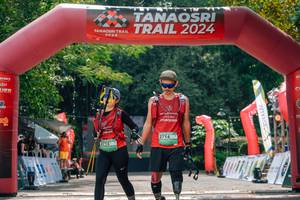 BIB: 
                            <button type="button" onclick="openModal(25088759)" class="btn btn-primary btn-sm float-right btn-popup" data-toggle="modal" data-target=".modal-high-quality">
                        <i class="fas fa-shopping-cart"></i> Add to Cart
                    </button>
                                            <button type="button" onclick="isThisMe(25088759, true)" class="btn btn-success btn-sm float-right btn-popup btn-isme hidden" data-toggle="tooltip" data-placement="bottom" title="นี่คือรูปของคุณใช่ไหม คลิกที่นี่เพื่อเอาเข้าอัลบั้ม">
                        <i class="fas fa-plus"></i> Add to album
                    </button>
                    <button type="button" onclick="isThisMe(25088759, false)" class="btn btn-warning btn-sm float-right btn-popup btn-isnotme hidden">
                        <i class="fas fa-ban"></i> Remove from album
                    </button>