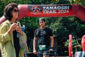 BIB: 
                            <button type="button" onclick="openModal(25080381)" class="btn btn-primary btn-sm float-right btn-popup" data-toggle="modal" data-target=".modal-high-quality">
                        <i class="fas fa-shopping-cart"></i> Add to Cart
                    </button>
                                            <button type="button" onclick="isThisMe(25080381, true)" class="btn btn-success btn-sm float-right btn-popup btn-isme hidden" data-toggle="tooltip" data-placement="bottom" title="นี่คือรูปของคุณใช่ไหม คลิกที่นี่เพื่อเอาเข้าอัลบั้ม">
                        <i class="fas fa-plus"></i> Add to album
                    </button>
                    <button type="button" onclick="isThisMe(25080381, false)" class="btn btn-warning btn-sm float-right btn-popup btn-isnotme hidden">
                        <i class="fas fa-ban"></i> Remove from album
                    </button>