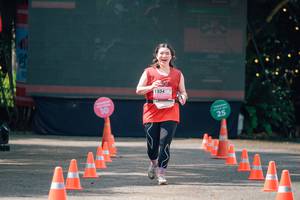 BIB: 
                            <button type="button" onclick="openModal(25078602)" class="btn btn-primary btn-sm float-right btn-popup" data-toggle="modal" data-target=".modal-high-quality">
                        <i class="fas fa-shopping-cart"></i> Add to Cart
                    </button>
                                            <button type="button" onclick="isThisMe(25078602, true)" class="btn btn-success btn-sm float-right btn-popup btn-isme hidden" data-toggle="tooltip" data-placement="bottom" title="นี่คือรูปของคุณใช่ไหม คลิกที่นี่เพื่อเอาเข้าอัลบั้ม">
                        <i class="fas fa-plus"></i> Add to album
                    </button>
                    <button type="button" onclick="isThisMe(25078602, false)" class="btn btn-warning btn-sm float-right btn-popup btn-isnotme hidden">
                        <i class="fas fa-ban"></i> Remove from album
                    </button>