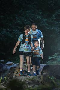 BIB: 
                            <button type="button" onclick="openModal(25151361)" class="btn btn-primary btn-sm float-right btn-popup" data-toggle="modal" data-target=".modal-high-quality">
                        <i class="fas fa-shopping-cart"></i> Add to Cart
                    </button>
                                            <button type="button" onclick="isThisMe(25151361, true)" class="btn btn-success btn-sm float-right btn-popup btn-isme hidden" data-toggle="tooltip" data-placement="bottom" title="นี่คือรูปของคุณใช่ไหม คลิกที่นี่เพื่อเอาเข้าอัลบั้ม">
                        <i class="fas fa-plus"></i> Add to album
                    </button>
                    <button type="button" onclick="isThisMe(25151361, false)" class="btn btn-warning btn-sm float-right btn-popup btn-isnotme hidden">
                        <i class="fas fa-ban"></i> Remove from album
                    </button>