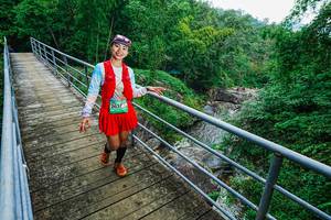 BIB: 
                            <button type="button" onclick="openModal(25181611)" class="btn btn-primary btn-sm float-right btn-popup" data-toggle="modal" data-target=".modal-high-quality">
                        <i class="fas fa-shopping-cart"></i> Add to Cart
                    </button>
                                            <button type="button" onclick="isThisMe(25181611, true)" class="btn btn-success btn-sm float-right btn-popup btn-isme hidden" data-toggle="tooltip" data-placement="bottom" title="นี่คือรูปของคุณใช่ไหม คลิกที่นี่เพื่อเอาเข้าอัลบั้ม">
                        <i class="fas fa-plus"></i> Add to album
                    </button>
                    <button type="button" onclick="isThisMe(25181611, false)" class="btn btn-warning btn-sm float-right btn-popup btn-isnotme hidden">
                        <i class="fas fa-ban"></i> Remove from album
                    </button>