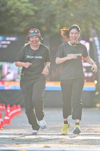 BIB: 
                            <button type="button" onclick="openModal(28111327)" class="btn btn-primary btn-sm float-right btn-popup" data-toggle="modal" data-target=".modal-high-quality">
                        <i class="fas fa-shopping-cart"></i> Add to Cart
                    </button>
                                            <button type="button" onclick="isThisMe(28111327, true)" class="btn btn-success btn-sm float-right btn-popup btn-isme hidden" data-toggle="tooltip" data-placement="bottom" title="นี่คือรูปของคุณใช่ไหม คลิกที่นี่เพื่อเอาเข้าอัลบั้ม">
                        <i class="fas fa-plus"></i> Add to album
                    </button>
                    <button type="button" onclick="isThisMe(28111327, false)" class="btn btn-warning btn-sm float-right btn-popup btn-isnotme hidden">
                        <i class="fas fa-ban"></i> Remove from album
                    </button>