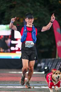 BIB: 
                            <button type="button" onclick="openModal(28112437)" class="btn btn-primary btn-sm float-right btn-popup" data-toggle="modal" data-target=".modal-high-quality">
                        <i class="fas fa-shopping-cart"></i> Add to Cart
                    </button>
                                            <button type="button" onclick="isThisMe(28112437, true)" class="btn btn-success btn-sm float-right btn-popup btn-isme hidden" data-toggle="tooltip" data-placement="bottom" title="นี่คือรูปของคุณใช่ไหม คลิกที่นี่เพื่อเอาเข้าอัลบั้ม">
                        <i class="fas fa-plus"></i> Add to album
                    </button>
                    <button type="button" onclick="isThisMe(28112437, false)" class="btn btn-warning btn-sm float-right btn-popup btn-isnotme hidden">
                        <i class="fas fa-ban"></i> Remove from album
                    </button>