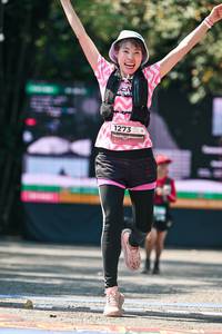 BIB: 
                            <button type="button" onclick="openModal(28121641)" class="btn btn-primary btn-sm float-right btn-popup" data-toggle="modal" data-target=".modal-high-quality">
                        <i class="fas fa-shopping-cart"></i> Add to Cart
                    </button>
                                            <button type="button" onclick="isThisMe(28121641, true)" class="btn btn-success btn-sm float-right btn-popup btn-isme hidden" data-toggle="tooltip" data-placement="bottom" title="นี่คือรูปของคุณใช่ไหม คลิกที่นี่เพื่อเอาเข้าอัลบั้ม">
                        <i class="fas fa-plus"></i> Add to album
                    </button>
                    <button type="button" onclick="isThisMe(28121641, false)" class="btn btn-warning btn-sm float-right btn-popup btn-isnotme hidden">
                        <i class="fas fa-ban"></i> Remove from album
                    </button>