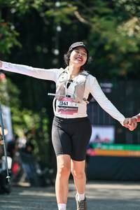 BIB: 
                            <button type="button" onclick="openModal(28120639)" class="btn btn-primary btn-sm float-right btn-popup" data-toggle="modal" data-target=".modal-high-quality">
                        <i class="fas fa-shopping-cart"></i> Add to Cart
                    </button>
                                            <button type="button" onclick="isThisMe(28120639, true)" class="btn btn-success btn-sm float-right btn-popup btn-isme hidden" data-toggle="tooltip" data-placement="bottom" title="นี่คือรูปของคุณใช่ไหม คลิกที่นี่เพื่อเอาเข้าอัลบั้ม">
                        <i class="fas fa-plus"></i> Add to album
                    </button>
                    <button type="button" onclick="isThisMe(28120639, false)" class="btn btn-warning btn-sm float-right btn-popup btn-isnotme hidden">
                        <i class="fas fa-ban"></i> Remove from album
                    </button>