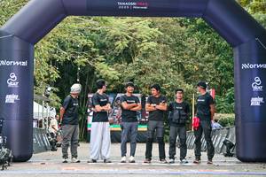 BIB: 
                            <button type="button" onclick="openModal(28134136)" class="btn btn-primary btn-sm float-right btn-popup" data-toggle="modal" data-target=".modal-high-quality">
                        <i class="fas fa-shopping-cart"></i> Add to Cart
                    </button>
                                            <button type="button" onclick="isThisMe(28134136, true)" class="btn btn-success btn-sm float-right btn-popup btn-isme hidden" data-toggle="tooltip" data-placement="bottom" title="นี่คือรูปของคุณใช่ไหม คลิกที่นี่เพื่อเอาเข้าอัลบั้ม">
                        <i class="fas fa-plus"></i> Add to album
                    </button>
                    <button type="button" onclick="isThisMe(28134136, false)" class="btn btn-warning btn-sm float-right btn-popup btn-isnotme hidden">
                        <i class="fas fa-ban"></i> Remove from album
                    </button>