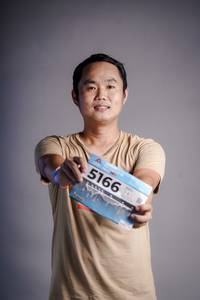 BIB: 
                            <button type="button" onclick="openModal(28045591)" class="btn btn-primary btn-sm float-right btn-popup" data-toggle="modal" data-target=".modal-high-quality">
                        <i class="fas fa-shopping-cart"></i> Add to Cart
                    </button>
                                            <button type="button" onclick="isThisMe(28045591, true)" class="btn btn-success btn-sm float-right btn-popup btn-isme hidden" data-toggle="tooltip" data-placement="bottom" title="นี่คือรูปของคุณใช่ไหม คลิกที่นี่เพื่อเอาเข้าอัลบั้ม">
                        <i class="fas fa-plus"></i> Add to album
                    </button>
                    <button type="button" onclick="isThisMe(28045591, false)" class="btn btn-warning btn-sm float-right btn-popup btn-isnotme hidden">
                        <i class="fas fa-ban"></i> Remove from album
                    </button>