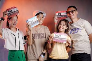 BIB: 
                            <button type="button" onclick="openModal(28045495)" class="btn btn-primary btn-sm float-right btn-popup" data-toggle="modal" data-target=".modal-high-quality">
                        <i class="fas fa-shopping-cart"></i> Add to Cart
                    </button>
                                            <button type="button" onclick="isThisMe(28045495, true)" class="btn btn-success btn-sm float-right btn-popup btn-isme hidden" data-toggle="tooltip" data-placement="bottom" title="นี่คือรูปของคุณใช่ไหม คลิกที่นี่เพื่อเอาเข้าอัลบั้ม">
                        <i class="fas fa-plus"></i> Add to album
                    </button>
                    <button type="button" onclick="isThisMe(28045495, false)" class="btn btn-warning btn-sm float-right btn-popup btn-isnotme hidden">
                        <i class="fas fa-ban"></i> Remove from album
                    </button>