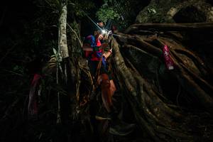 BIB: 
                            <button type="button" onclick="openModal(28098088)" class="btn btn-primary btn-sm float-right btn-popup" data-toggle="modal" data-target=".modal-high-quality">
                        <i class="fas fa-shopping-cart"></i> Add to Cart
                    </button>
                                            <button type="button" onclick="isThisMe(28098088, true)" class="btn btn-success btn-sm float-right btn-popup btn-isme hidden" data-toggle="tooltip" data-placement="bottom" title="นี่คือรูปของคุณใช่ไหม คลิกที่นี่เพื่อเอาเข้าอัลบั้ม">
                        <i class="fas fa-plus"></i> Add to album
                    </button>
                    <button type="button" onclick="isThisMe(28098088, false)" class="btn btn-warning btn-sm float-right btn-popup btn-isnotme hidden">
                        <i class="fas fa-ban"></i> Remove from album
                    </button>