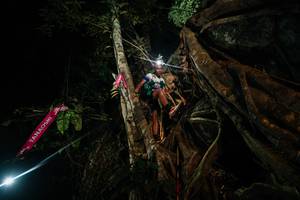 BIB: 
                            <button type="button" onclick="openModal(28097103)" class="btn btn-primary btn-sm float-right btn-popup" data-toggle="modal" data-target=".modal-high-quality">
                        <i class="fas fa-shopping-cart"></i> Add to Cart
                    </button>
                                            <button type="button" onclick="isThisMe(28097103, true)" class="btn btn-success btn-sm float-right btn-popup btn-isme hidden" data-toggle="tooltip" data-placement="bottom" title="นี่คือรูปของคุณใช่ไหม คลิกที่นี่เพื่อเอาเข้าอัลบั้ม">
                        <i class="fas fa-plus"></i> Add to album
                    </button>
                    <button type="button" onclick="isThisMe(28097103, false)" class="btn btn-warning btn-sm float-right btn-popup btn-isnotme hidden">
                        <i class="fas fa-ban"></i> Remove from album
                    </button>