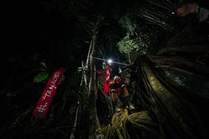 BIB: 
                            <button type="button" onclick="openModal(28100388)" class="btn btn-primary btn-sm float-right btn-popup" data-toggle="modal" data-target=".modal-high-quality">
                        <i class="fas fa-shopping-cart"></i> Add to Cart
                    </button>
                                            <button type="button" onclick="isThisMe(28100388, true)" class="btn btn-success btn-sm float-right btn-popup btn-isme hidden" data-toggle="tooltip" data-placement="bottom" title="นี่คือรูปของคุณใช่ไหม คลิกที่นี่เพื่อเอาเข้าอัลบั้ม">
                        <i class="fas fa-plus"></i> Add to album
                    </button>
                    <button type="button" onclick="isThisMe(28100388, false)" class="btn btn-warning btn-sm float-right btn-popup btn-isnotme hidden">
                        <i class="fas fa-ban"></i> Remove from album
                    </button>