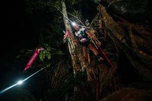 BIB: 
                            <button type="button" onclick="openModal(28097127)" class="btn btn-primary btn-sm float-right btn-popup" data-toggle="modal" data-target=".modal-high-quality">
                        <i class="fas fa-shopping-cart"></i> Add to Cart
                    </button>
                                            <button type="button" onclick="isThisMe(28097127, true)" class="btn btn-success btn-sm float-right btn-popup btn-isme hidden" data-toggle="tooltip" data-placement="bottom" title="นี่คือรูปของคุณใช่ไหม คลิกที่นี่เพื่อเอาเข้าอัลบั้ม">
                        <i class="fas fa-plus"></i> Add to album
                    </button>
                    <button type="button" onclick="isThisMe(28097127, false)" class="btn btn-warning btn-sm float-right btn-popup btn-isnotme hidden">
                        <i class="fas fa-ban"></i> Remove from album
                    </button>