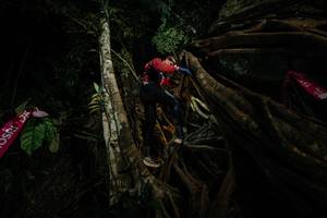 BIB: 
                            <button type="button" onclick="openModal(28097441)" class="btn btn-primary btn-sm float-right btn-popup" data-toggle="modal" data-target=".modal-high-quality">
                        <i class="fas fa-shopping-cart"></i> Add to Cart
                    </button>
                                            <button type="button" onclick="isThisMe(28097441, true)" class="btn btn-success btn-sm float-right btn-popup btn-isme hidden" data-toggle="tooltip" data-placement="bottom" title="นี่คือรูปของคุณใช่ไหม คลิกที่นี่เพื่อเอาเข้าอัลบั้ม">
                        <i class="fas fa-plus"></i> Add to album
                    </button>
                    <button type="button" onclick="isThisMe(28097441, false)" class="btn btn-warning btn-sm float-right btn-popup btn-isnotme hidden">
                        <i class="fas fa-ban"></i> Remove from album
                    </button>