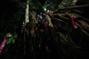 BIB: 
                            <button type="button" onclick="openModal(28098885)" class="btn btn-primary btn-sm float-right btn-popup" data-toggle="modal" data-target=".modal-high-quality">
                        <i class="fas fa-shopping-cart"></i> Add to Cart
                    </button>
                                            <button type="button" onclick="isThisMe(28098885, true)" class="btn btn-success btn-sm float-right btn-popup btn-isme hidden" data-toggle="tooltip" data-placement="bottom" title="นี่คือรูปของคุณใช่ไหม คลิกที่นี่เพื่อเอาเข้าอัลบั้ม">
                        <i class="fas fa-plus"></i> Add to album
                    </button>
                    <button type="button" onclick="isThisMe(28098885, false)" class="btn btn-warning btn-sm float-right btn-popup btn-isnotme hidden">
                        <i class="fas fa-ban"></i> Remove from album
                    </button>