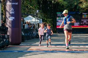 BIB: 
                            <button type="button" onclick="openModal(28070919)" class="btn btn-primary btn-sm float-right btn-popup" data-toggle="modal" data-target=".modal-high-quality">
                        <i class="fas fa-shopping-cart"></i> Add to Cart
                    </button>
                                            <button type="button" onclick="isThisMe(28070919, true)" class="btn btn-success btn-sm float-right btn-popup btn-isme hidden" data-toggle="tooltip" data-placement="bottom" title="นี่คือรูปของคุณใช่ไหม คลิกที่นี่เพื่อเอาเข้าอัลบั้ม">
                        <i class="fas fa-plus"></i> Add to album
                    </button>
                    <button type="button" onclick="isThisMe(28070919, false)" class="btn btn-warning btn-sm float-right btn-popup btn-isnotme hidden">
                        <i class="fas fa-ban"></i> Remove from album
                    </button>