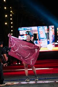 BIB: 
                            <button type="button" onclick="openModal(28042013)" class="btn btn-primary btn-sm float-right btn-popup" data-toggle="modal" data-target=".modal-high-quality">
                        <i class="fas fa-shopping-cart"></i> Add to Cart
                    </button>
                                            <button type="button" onclick="isThisMe(28042013, true)" class="btn btn-success btn-sm float-right btn-popup btn-isme hidden" data-toggle="tooltip" data-placement="bottom" title="นี่คือรูปของคุณใช่ไหม คลิกที่นี่เพื่อเอาเข้าอัลบั้ม">
                        <i class="fas fa-plus"></i> Add to album
                    </button>
                    <button type="button" onclick="isThisMe(28042013, false)" class="btn btn-warning btn-sm float-right btn-popup btn-isnotme hidden">
                        <i class="fas fa-ban"></i> Remove from album
                    </button>