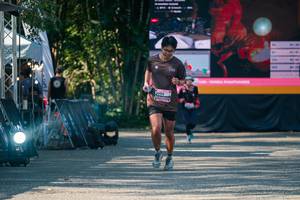 BIB: 
                            <button type="button" onclick="openModal(28069375)" class="btn btn-primary btn-sm float-right btn-popup" data-toggle="modal" data-target=".modal-high-quality">
                        <i class="fas fa-shopping-cart"></i> Add to Cart
                    </button>
                                            <button type="button" onclick="isThisMe(28069375, true)" class="btn btn-success btn-sm float-right btn-popup btn-isme hidden" data-toggle="tooltip" data-placement="bottom" title="นี่คือรูปของคุณใช่ไหม คลิกที่นี่เพื่อเอาเข้าอัลบั้ม">
                        <i class="fas fa-plus"></i> Add to album
                    </button>
                    <button type="button" onclick="isThisMe(28069375, false)" class="btn btn-warning btn-sm float-right btn-popup btn-isnotme hidden">
                        <i class="fas fa-ban"></i> Remove from album
                    </button>