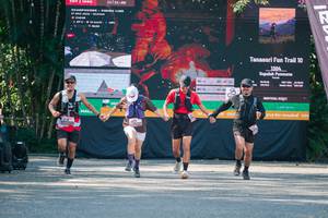 BIB: 
                            <button type="button" onclick="openModal(28086852)" class="btn btn-primary btn-sm float-right btn-popup" data-toggle="modal" data-target=".modal-high-quality">
                        <i class="fas fa-shopping-cart"></i> Add to Cart
                    </button>
                                            <button type="button" onclick="isThisMe(28086852, true)" class="btn btn-success btn-sm float-right btn-popup btn-isme hidden" data-toggle="tooltip" data-placement="bottom" title="นี่คือรูปของคุณใช่ไหม คลิกที่นี่เพื่อเอาเข้าอัลบั้ม">
                        <i class="fas fa-plus"></i> Add to album
                    </button>
                    <button type="button" onclick="isThisMe(28086852, false)" class="btn btn-warning btn-sm float-right btn-popup btn-isnotme hidden">
                        <i class="fas fa-ban"></i> Remove from album
                    </button>