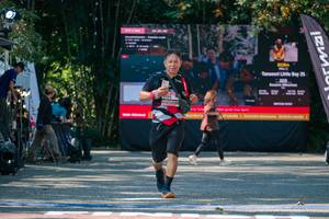 BIB: 
                            <button type="button" onclick="openModal(28084580)" class="btn btn-primary btn-sm float-right btn-popup" data-toggle="modal" data-target=".modal-high-quality">
                        <i class="fas fa-shopping-cart"></i> Add to Cart
                    </button>
                                            <button type="button" onclick="isThisMe(28084580, true)" class="btn btn-success btn-sm float-right btn-popup btn-isme hidden" data-toggle="tooltip" data-placement="bottom" title="นี่คือรูปของคุณใช่ไหม คลิกที่นี่เพื่อเอาเข้าอัลบั้ม">
                        <i class="fas fa-plus"></i> Add to album
                    </button>
                    <button type="button" onclick="isThisMe(28084580, false)" class="btn btn-warning btn-sm float-right btn-popup btn-isnotme hidden">
                        <i class="fas fa-ban"></i> Remove from album
                    </button>