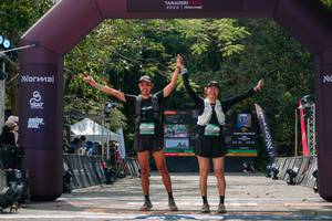 BIB: 
                            <button type="button" onclick="openModal(28004329)" class="btn btn-primary btn-sm float-right btn-popup" data-toggle="modal" data-target=".modal-high-quality">
                        <i class="fas fa-shopping-cart"></i> Add to Cart
                    </button>
                                            <button type="button" onclick="isThisMe(28004329, true)" class="btn btn-success btn-sm float-right btn-popup btn-isme hidden" data-toggle="tooltip" data-placement="bottom" title="นี่คือรูปของคุณใช่ไหม คลิกที่นี่เพื่อเอาเข้าอัลบั้ม">
                        <i class="fas fa-plus"></i> Add to album
                    </button>
                    <button type="button" onclick="isThisMe(28004329, false)" class="btn btn-warning btn-sm float-right btn-popup btn-isnotme hidden">
                        <i class="fas fa-ban"></i> Remove from album
                    </button>