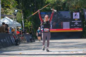 BIB: 
                            <button type="button" onclick="openModal(27996435)" class="btn btn-primary btn-sm float-right btn-popup" data-toggle="modal" data-target=".modal-high-quality">
                        <i class="fas fa-shopping-cart"></i> Add to Cart
                    </button>
                                            <button type="button" onclick="isThisMe(27996435, true)" class="btn btn-success btn-sm float-right btn-popup btn-isme hidden" data-toggle="tooltip" data-placement="bottom" title="นี่คือรูปของคุณใช่ไหม คลิกที่นี่เพื่อเอาเข้าอัลบั้ม">
                        <i class="fas fa-plus"></i> Add to album
                    </button>
                    <button type="button" onclick="isThisMe(27996435, false)" class="btn btn-warning btn-sm float-right btn-popup btn-isnotme hidden">
                        <i class="fas fa-ban"></i> Remove from album
                    </button>