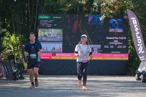 BIB: 
                            <button type="button" onclick="openModal(27993618)" class="btn btn-primary btn-sm float-right btn-popup" data-toggle="modal" data-target=".modal-high-quality">
                        <i class="fas fa-shopping-cart"></i> Add to Cart
                    </button>
                                            <button type="button" onclick="isThisMe(27993618, true)" class="btn btn-success btn-sm float-right btn-popup btn-isme hidden" data-toggle="tooltip" data-placement="bottom" title="นี่คือรูปของคุณใช่ไหม คลิกที่นี่เพื่อเอาเข้าอัลบั้ม">
                        <i class="fas fa-plus"></i> Add to album
                    </button>
                    <button type="button" onclick="isThisMe(27993618, false)" class="btn btn-warning btn-sm float-right btn-popup btn-isnotme hidden">
                        <i class="fas fa-ban"></i> Remove from album
                    </button>