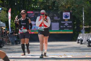 BIB: 
                            <button type="button" onclick="openModal(27996647)" class="btn btn-primary btn-sm float-right btn-popup" data-toggle="modal" data-target=".modal-high-quality">
                        <i class="fas fa-shopping-cart"></i> Add to Cart
                    </button>
                                            <button type="button" onclick="isThisMe(27996647, true)" class="btn btn-success btn-sm float-right btn-popup btn-isme hidden" data-toggle="tooltip" data-placement="bottom" title="นี่คือรูปของคุณใช่ไหม คลิกที่นี่เพื่อเอาเข้าอัลบั้ม">
                        <i class="fas fa-plus"></i> Add to album
                    </button>
                    <button type="button" onclick="isThisMe(27996647, false)" class="btn btn-warning btn-sm float-right btn-popup btn-isnotme hidden">
                        <i class="fas fa-ban"></i> Remove from album
                    </button>