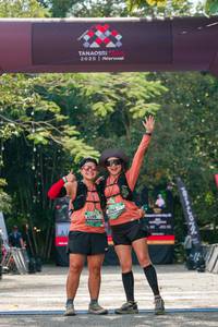 BIB: 
                            <button type="button" onclick="openModal(28005229)" class="btn btn-primary btn-sm float-right btn-popup" data-toggle="modal" data-target=".modal-high-quality">
                        <i class="fas fa-shopping-cart"></i> Add to Cart
                    </button>
                                            <button type="button" onclick="isThisMe(28005229, true)" class="btn btn-success btn-sm float-right btn-popup btn-isme hidden" data-toggle="tooltip" data-placement="bottom" title="นี่คือรูปของคุณใช่ไหม คลิกที่นี่เพื่อเอาเข้าอัลบั้ม">
                        <i class="fas fa-plus"></i> Add to album
                    </button>
                    <button type="button" onclick="isThisMe(28005229, false)" class="btn btn-warning btn-sm float-right btn-popup btn-isnotme hidden">
                        <i class="fas fa-ban"></i> Remove from album
                    </button>