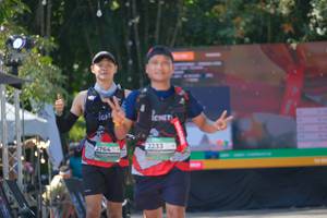 BIB: 
                            <button type="button" onclick="openModal(27992787)" class="btn btn-primary btn-sm float-right btn-popup" data-toggle="modal" data-target=".modal-high-quality">
                        <i class="fas fa-shopping-cart"></i> Add to Cart
                    </button>
                                            <button type="button" onclick="isThisMe(27992787, true)" class="btn btn-success btn-sm float-right btn-popup btn-isme hidden" data-toggle="tooltip" data-placement="bottom" title="นี่คือรูปของคุณใช่ไหม คลิกที่นี่เพื่อเอาเข้าอัลบั้ม">
                        <i class="fas fa-plus"></i> Add to album
                    </button>
                    <button type="button" onclick="isThisMe(27992787, false)" class="btn btn-warning btn-sm float-right btn-popup btn-isnotme hidden">
                        <i class="fas fa-ban"></i> Remove from album
                    </button>