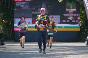 BIB: 
                            <button type="button" onclick="openModal(27994007)" class="btn btn-primary btn-sm float-right btn-popup" data-toggle="modal" data-target=".modal-high-quality">
                        <i class="fas fa-shopping-cart"></i> Add to Cart
                    </button>
                                            <button type="button" onclick="isThisMe(27994007, true)" class="btn btn-success btn-sm float-right btn-popup btn-isme hidden" data-toggle="tooltip" data-placement="bottom" title="นี่คือรูปของคุณใช่ไหม คลิกที่นี่เพื่อเอาเข้าอัลบั้ม">
                        <i class="fas fa-plus"></i> Add to album
                    </button>
                    <button type="button" onclick="isThisMe(27994007, false)" class="btn btn-warning btn-sm float-right btn-popup btn-isnotme hidden">
                        <i class="fas fa-ban"></i> Remove from album
                    </button>