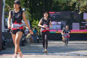 BIB: 
                            <button type="button" onclick="openModal(27992302)" class="btn btn-primary btn-sm float-right btn-popup" data-toggle="modal" data-target=".modal-high-quality">
                        <i class="fas fa-shopping-cart"></i> Add to Cart
                    </button>
                                            <button type="button" onclick="isThisMe(27992302, true)" class="btn btn-success btn-sm float-right btn-popup btn-isme hidden" data-toggle="tooltip" data-placement="bottom" title="นี่คือรูปของคุณใช่ไหม คลิกที่นี่เพื่อเอาเข้าอัลบั้ม">
                        <i class="fas fa-plus"></i> Add to album
                    </button>
                    <button type="button" onclick="isThisMe(27992302, false)" class="btn btn-warning btn-sm float-right btn-popup btn-isnotme hidden">
                        <i class="fas fa-ban"></i> Remove from album
                    </button>