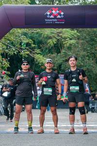 BIB: 
                            <button type="button" onclick="openModal(28005271)" class="btn btn-primary btn-sm float-right btn-popup" data-toggle="modal" data-target=".modal-high-quality">
                        <i class="fas fa-shopping-cart"></i> Add to Cart
                    </button>
                                            <button type="button" onclick="isThisMe(28005271, true)" class="btn btn-success btn-sm float-right btn-popup btn-isme hidden" data-toggle="tooltip" data-placement="bottom" title="นี่คือรูปของคุณใช่ไหม คลิกที่นี่เพื่อเอาเข้าอัลบั้ม">
                        <i class="fas fa-plus"></i> Add to album
                    </button>
                    <button type="button" onclick="isThisMe(28005271, false)" class="btn btn-warning btn-sm float-right btn-popup btn-isnotme hidden">
                        <i class="fas fa-ban"></i> Remove from album
                    </button>