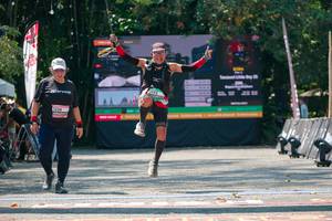 BIB: 
                            <button type="button" onclick="openModal(27999578)" class="btn btn-primary btn-sm float-right btn-popup" data-toggle="modal" data-target=".modal-high-quality">
                        <i class="fas fa-shopping-cart"></i> Add to Cart
                    </button>
                                            <button type="button" onclick="isThisMe(27999578, true)" class="btn btn-success btn-sm float-right btn-popup btn-isme hidden" data-toggle="tooltip" data-placement="bottom" title="นี่คือรูปของคุณใช่ไหม คลิกที่นี่เพื่อเอาเข้าอัลบั้ม">
                        <i class="fas fa-plus"></i> Add to album
                    </button>
                    <button type="button" onclick="isThisMe(27999578, false)" class="btn btn-warning btn-sm float-right btn-popup btn-isnotme hidden">
                        <i class="fas fa-ban"></i> Remove from album
                    </button>