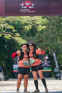 BIB: 
                            <button type="button" onclick="openModal(28005224)" class="btn btn-primary btn-sm float-right btn-popup" data-toggle="modal" data-target=".modal-high-quality">
                        <i class="fas fa-shopping-cart"></i> Add to Cart
                    </button>
                                            <button type="button" onclick="isThisMe(28005224, true)" class="btn btn-success btn-sm float-right btn-popup btn-isme hidden" data-toggle="tooltip" data-placement="bottom" title="นี่คือรูปของคุณใช่ไหม คลิกที่นี่เพื่อเอาเข้าอัลบั้ม">
                        <i class="fas fa-plus"></i> Add to album
                    </button>
                    <button type="button" onclick="isThisMe(28005224, false)" class="btn btn-warning btn-sm float-right btn-popup btn-isnotme hidden">
                        <i class="fas fa-ban"></i> Remove from album
                    </button>