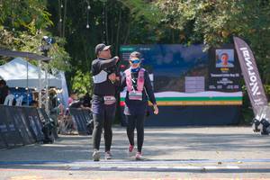 BIB: 
                            <button type="button" onclick="openModal(27994847)" class="btn btn-primary btn-sm float-right btn-popup" data-toggle="modal" data-target=".modal-high-quality">
                        <i class="fas fa-shopping-cart"></i> Add to Cart
                    </button>
                                            <button type="button" onclick="isThisMe(27994847, true)" class="btn btn-success btn-sm float-right btn-popup btn-isme hidden" data-toggle="tooltip" data-placement="bottom" title="นี่คือรูปของคุณใช่ไหม คลิกที่นี่เพื่อเอาเข้าอัลบั้ม">
                        <i class="fas fa-plus"></i> Add to album
                    </button>
                    <button type="button" onclick="isThisMe(27994847, false)" class="btn btn-warning btn-sm float-right btn-popup btn-isnotme hidden">
                        <i class="fas fa-ban"></i> Remove from album
                    </button>