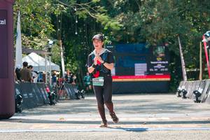 BIB: 
                            <button type="button" onclick="openModal(28000945)" class="btn btn-primary btn-sm float-right btn-popup" data-toggle="modal" data-target=".modal-high-quality">
                        <i class="fas fa-shopping-cart"></i> Add to Cart
                    </button>
                                            <button type="button" onclick="isThisMe(28000945, true)" class="btn btn-success btn-sm float-right btn-popup btn-isme hidden" data-toggle="tooltip" data-placement="bottom" title="นี่คือรูปของคุณใช่ไหม คลิกที่นี่เพื่อเอาเข้าอัลบั้ม">
                        <i class="fas fa-plus"></i> Add to album
                    </button>
                    <button type="button" onclick="isThisMe(28000945, false)" class="btn btn-warning btn-sm float-right btn-popup btn-isnotme hidden">
                        <i class="fas fa-ban"></i> Remove from album
                    </button>