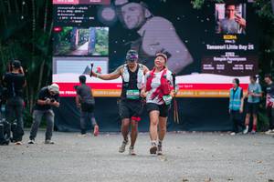 BIB: 
                            <button type="button" onclick="openModal(28004934)" class="btn btn-primary btn-sm float-right btn-popup" data-toggle="modal" data-target=".modal-high-quality">
                        <i class="fas fa-shopping-cart"></i> Add to Cart
                    </button>
                                            <button type="button" onclick="isThisMe(28004934, true)" class="btn btn-success btn-sm float-right btn-popup btn-isme hidden" data-toggle="tooltip" data-placement="bottom" title="นี่คือรูปของคุณใช่ไหม คลิกที่นี่เพื่อเอาเข้าอัลบั้ม">
                        <i class="fas fa-plus"></i> Add to album
                    </button>
                    <button type="button" onclick="isThisMe(28004934, false)" class="btn btn-warning btn-sm float-right btn-popup btn-isnotme hidden">
                        <i class="fas fa-ban"></i> Remove from album
                    </button>