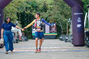 BIB: 
                            <button type="button" onclick="openModal(28003705)" class="btn btn-primary btn-sm float-right btn-popup" data-toggle="modal" data-target=".modal-high-quality">
                        <i class="fas fa-shopping-cart"></i> Add to Cart
                    </button>
                                            <button type="button" onclick="isThisMe(28003705, true)" class="btn btn-success btn-sm float-right btn-popup btn-isme hidden" data-toggle="tooltip" data-placement="bottom" title="นี่คือรูปของคุณใช่ไหม คลิกที่นี่เพื่อเอาเข้าอัลบั้ม">
                        <i class="fas fa-plus"></i> Add to album
                    </button>
                    <button type="button" onclick="isThisMe(28003705, false)" class="btn btn-warning btn-sm float-right btn-popup btn-isnotme hidden">
                        <i class="fas fa-ban"></i> Remove from album
                    </button>