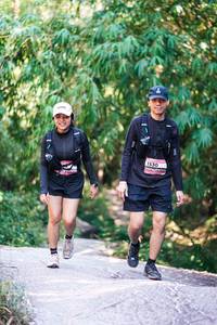 BIB: 
                            <button type="button" onclick="openModal(27991786)" class="btn btn-primary btn-sm float-right btn-popup" data-toggle="modal" data-target=".modal-high-quality">
                        <i class="fas fa-shopping-cart"></i> Add to Cart
                    </button>
                                            <button type="button" onclick="isThisMe(27991786, true)" class="btn btn-success btn-sm float-right btn-popup btn-isme hidden" data-toggle="tooltip" data-placement="bottom" title="นี่คือรูปของคุณใช่ไหม คลิกที่นี่เพื่อเอาเข้าอัลบั้ม">
                        <i class="fas fa-plus"></i> Add to album
                    </button>
                    <button type="button" onclick="isThisMe(27991786, false)" class="btn btn-warning btn-sm float-right btn-popup btn-isnotme hidden">
                        <i class="fas fa-ban"></i> Remove from album
                    </button>