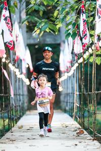 BIB: 
                            <button type="button" onclick="openModal(28006078)" class="btn btn-primary btn-sm float-right btn-popup" data-toggle="modal" data-target=".modal-high-quality">
                        <i class="fas fa-shopping-cart"></i> Add to Cart
                    </button>
                                            <button type="button" onclick="isThisMe(28006078, true)" class="btn btn-success btn-sm float-right btn-popup btn-isme hidden" data-toggle="tooltip" data-placement="bottom" title="นี่คือรูปของคุณใช่ไหม คลิกที่นี่เพื่อเอาเข้าอัลบั้ม">
                        <i class="fas fa-plus"></i> Add to album
                    </button>
                    <button type="button" onclick="isThisMe(28006078, false)" class="btn btn-warning btn-sm float-right btn-popup btn-isnotme hidden">
                        <i class="fas fa-ban"></i> Remove from album
                    </button>